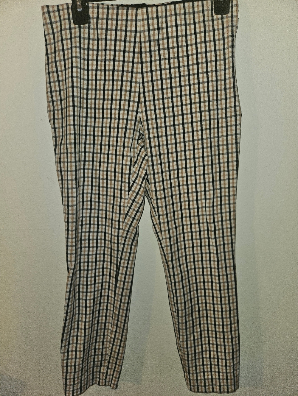A New Day Womans Plaid Pants Size 6